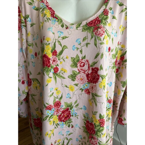 The Pioneer Woman XL Pink Floral 3/4 Sleeve V-Neck Soft Stretchy Top Tee - Picture 2 of 6